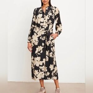 Velvet by Graham & Spencer Josepha Floral Maxi Dress Size Small New $290